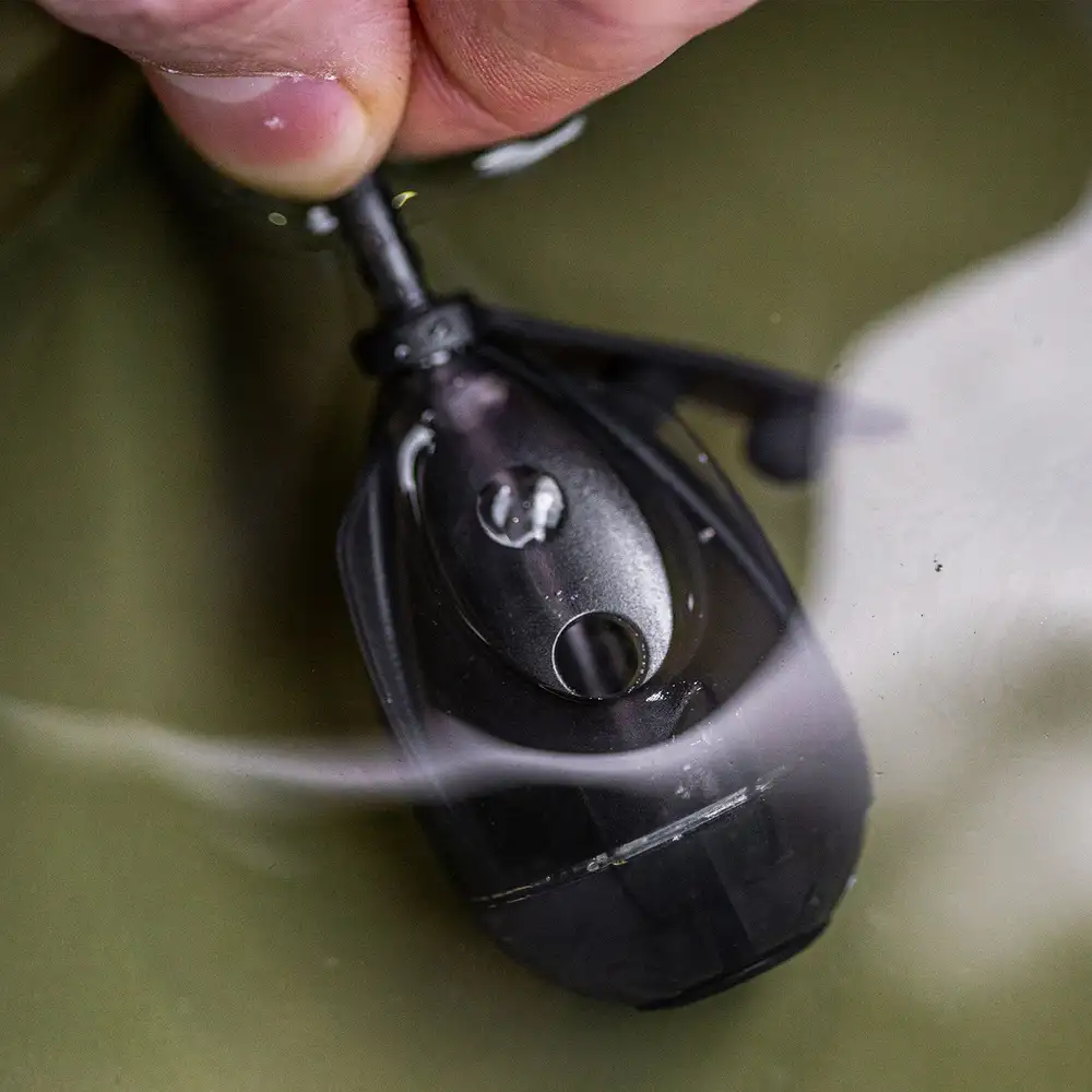 Korum Surface Bombs, Oberflächenpose 10 Korum Surface Bombs, Oberflächenpose – Bild 8